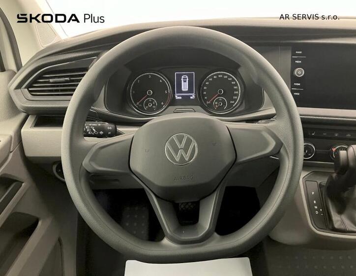 Volkswagen Caravelle 16