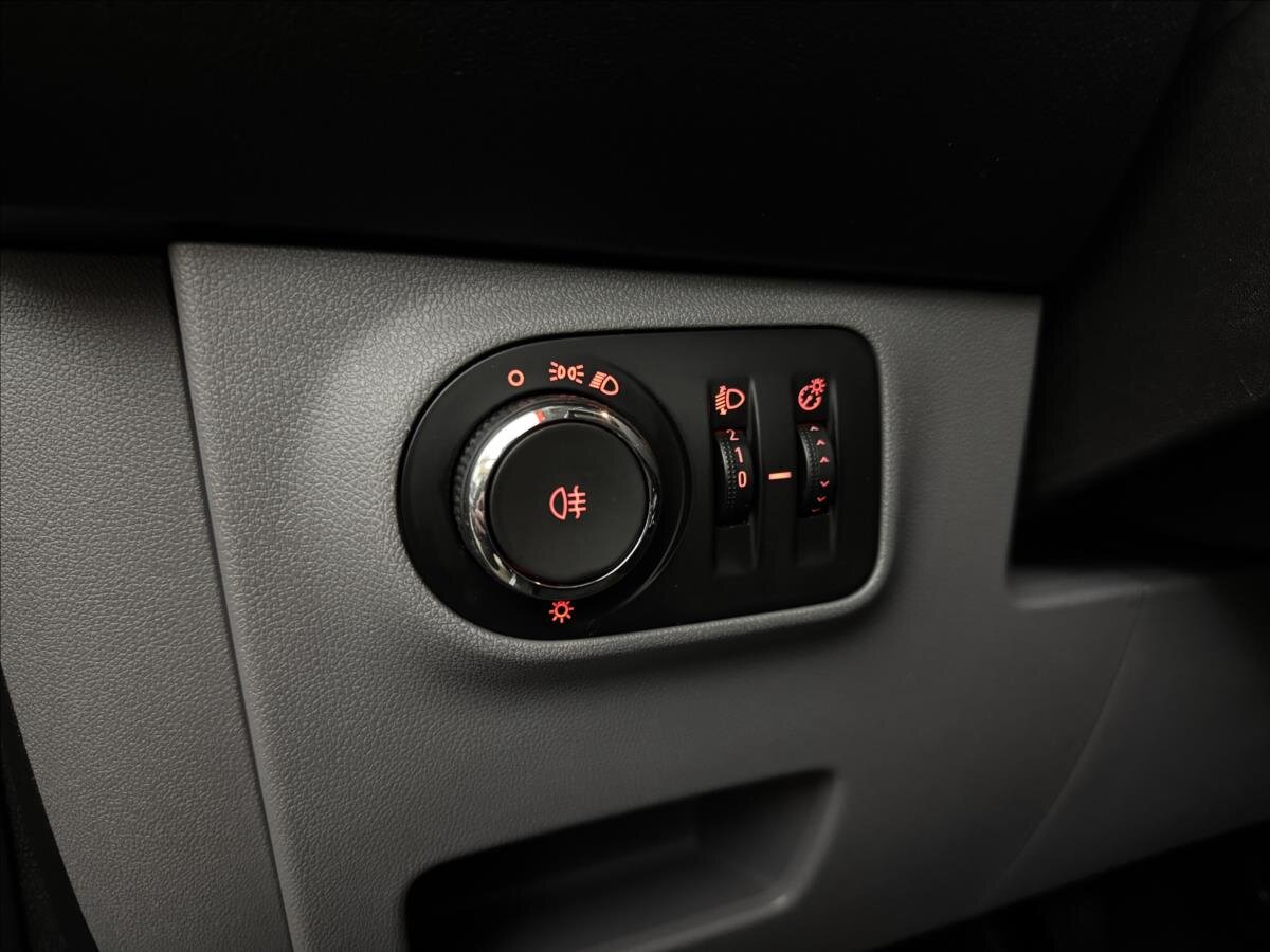 Opel Corsa Hatchback 1,2 l 70 kw