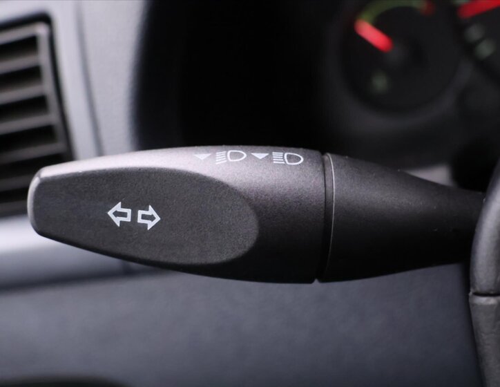 Ford Tourneo Connect MPV 1,8 l 81 kw