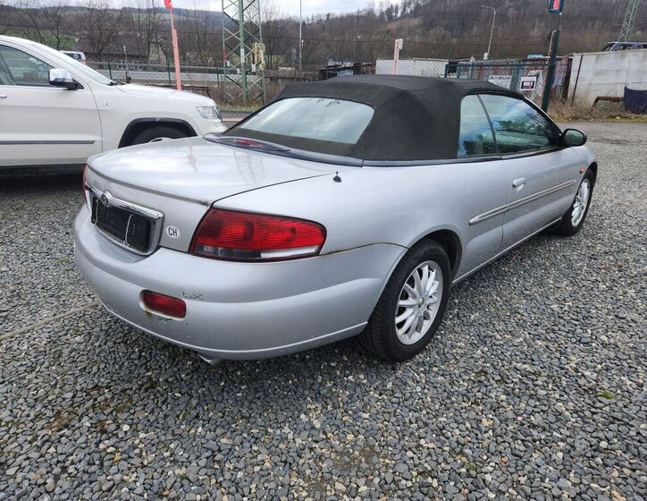 Chrysler Sebring Kabriolet 2,7 l 149 kw
