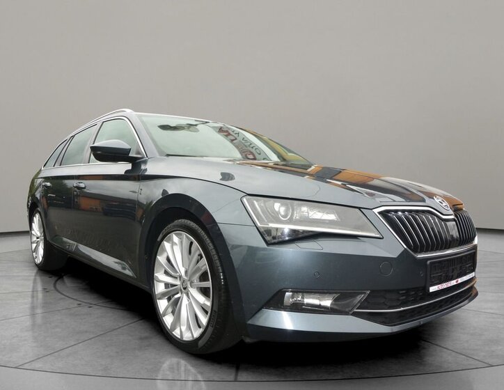 Škoda Superb Kombi 2,0 l 140 kw