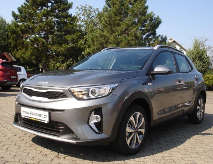 KIA Stonic SUV / Terénní 1,2 l 58 kw