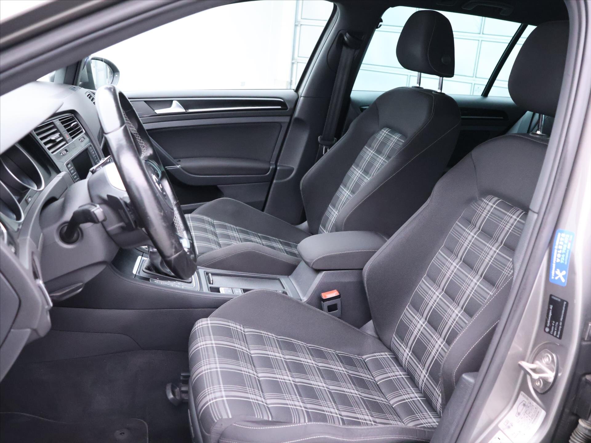 Volkswagen Golf Kombi 2,0 l 135 kw