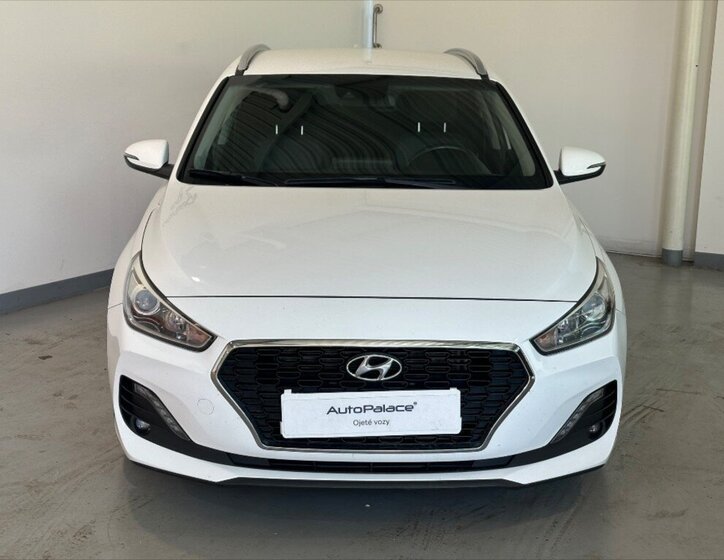 Hyundai i30 Kombi 1,6 l 85 kw
