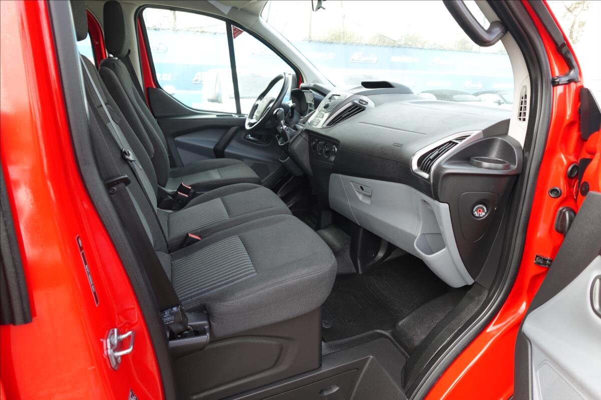 Ford Transit Custom Ostatní 2,0 l 77 kw