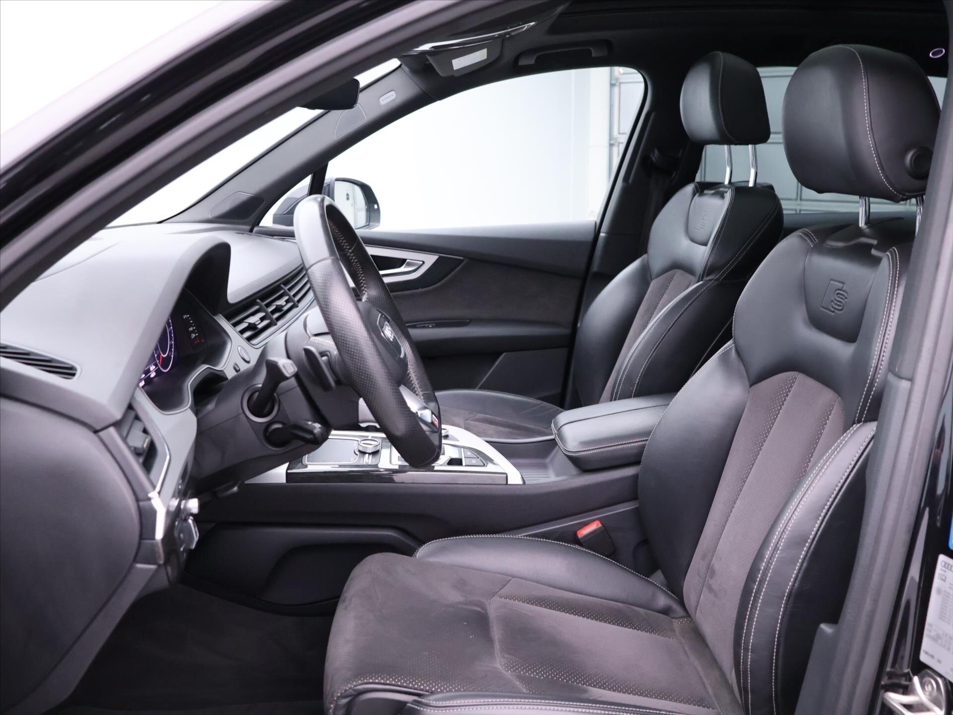 Audi Q7 SUV / Terénní 3,0 l 200 kw