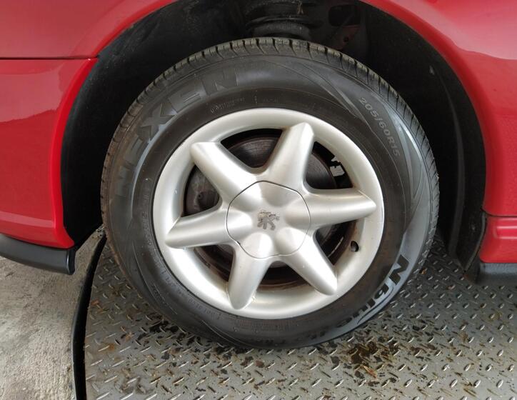 Peugeot 406 19