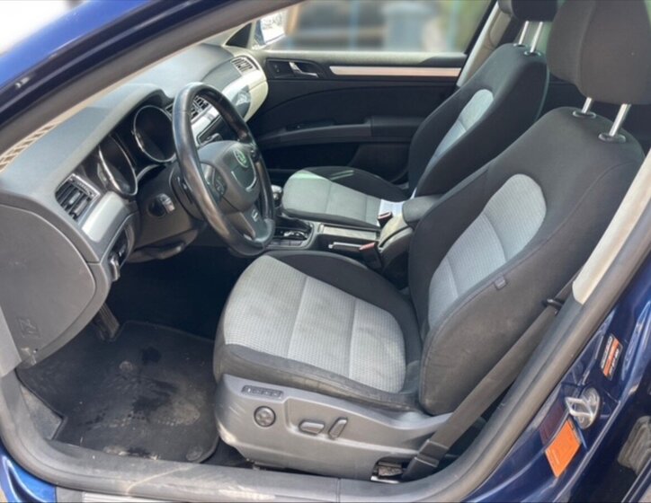 Škoda Superb Kombi 2,0 l 103 kw