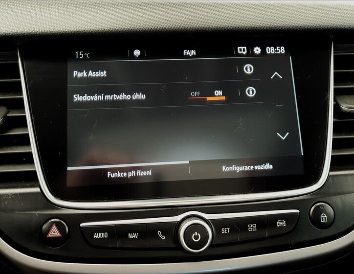 Opel Crossland X SUV / Terénní 1,5 l 75 kw