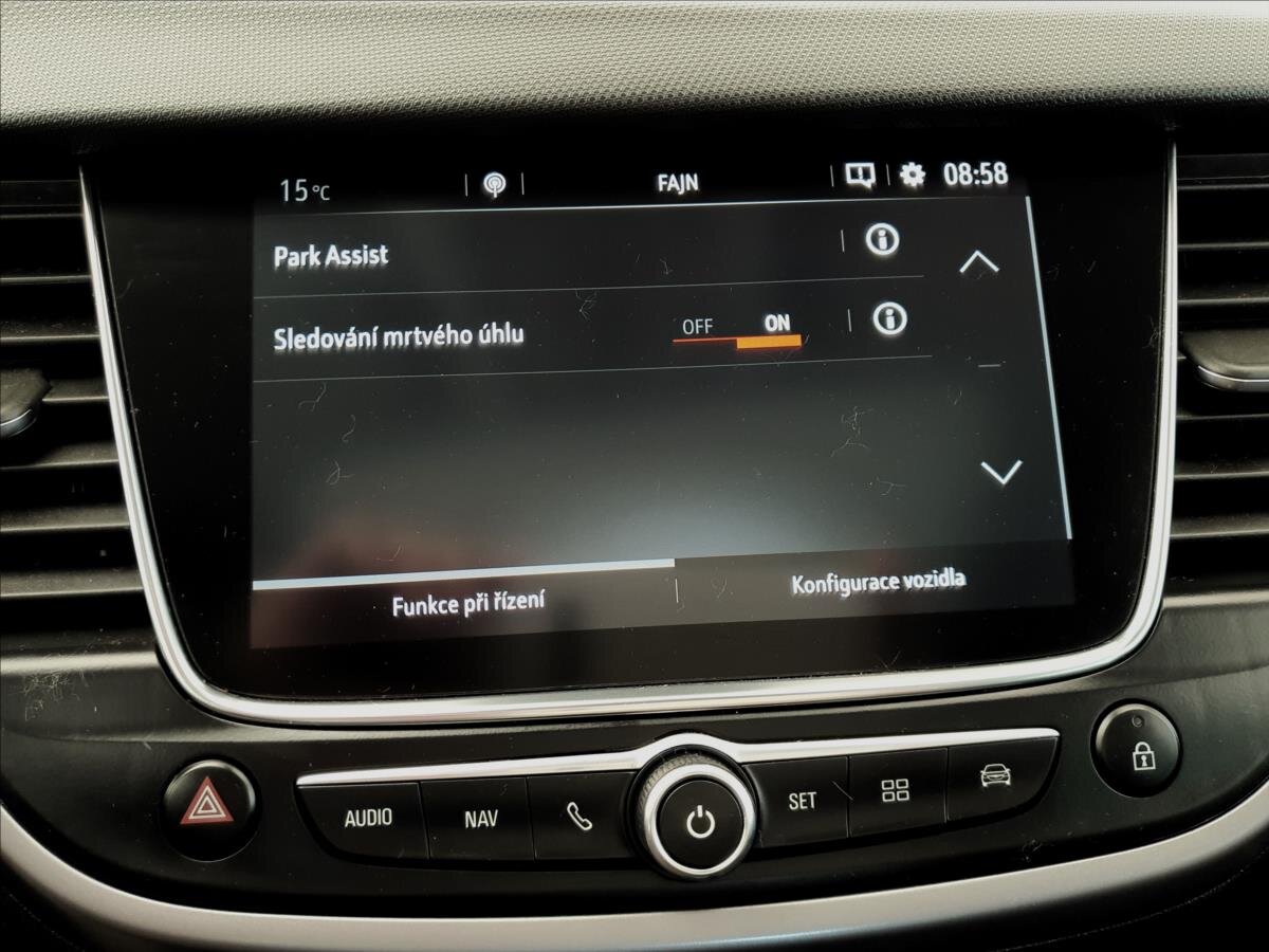 Opel Crossland X SUV / Terénní 1,5 l 75 kw