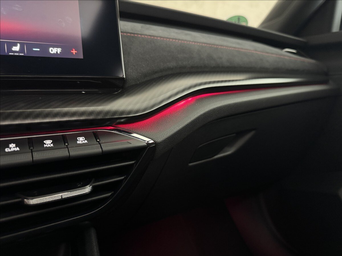 Škoda Octavia Kombi 1,4 l 180 kw