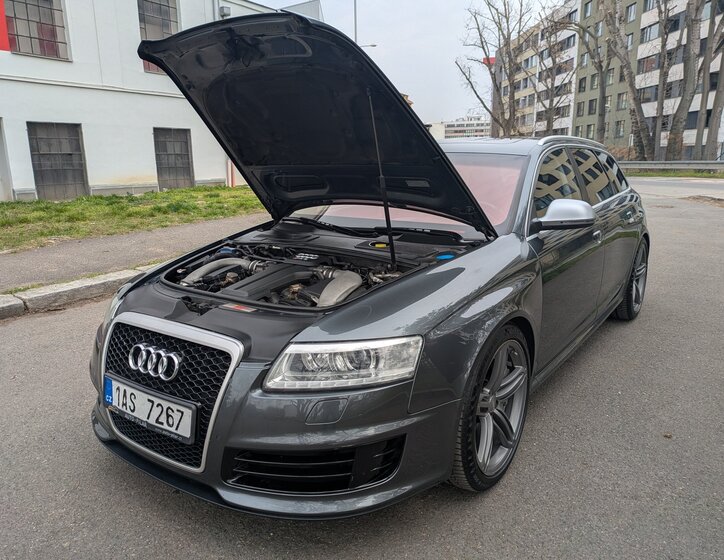 Audi RS6 Kombi 5,0 l 426 kw