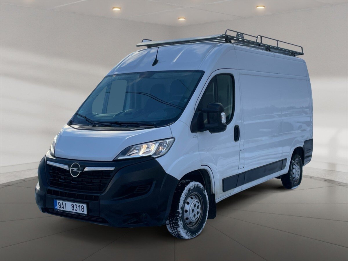 Opel Movano