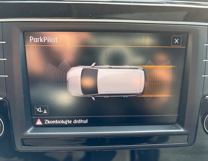 Volkswagen Touran MPV 2,0 l 110 kw