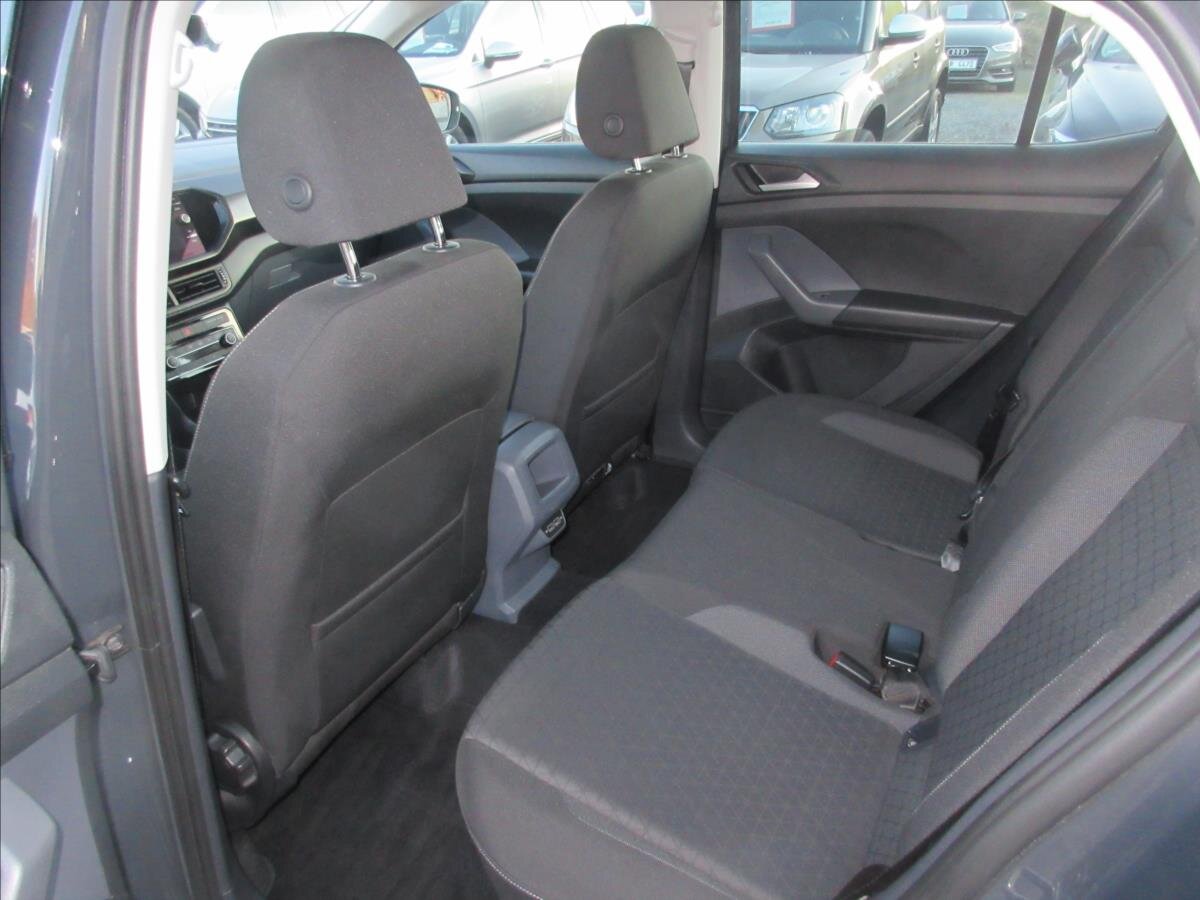 Volkswagen T-Cross SUV / Terénní 999,0 70 kw