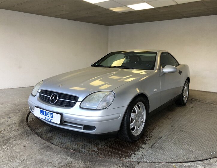 Mercedes-Benz SLK Kabriolet 2,0 l 100 kw