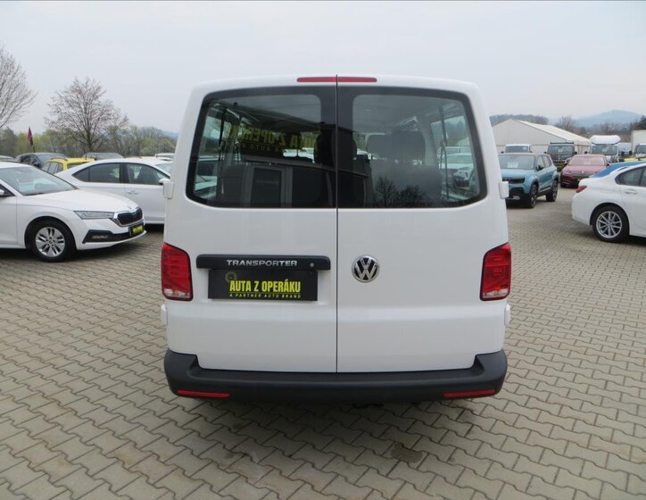 Volkswagen Transporter Kombi 2,0 l 110 kw