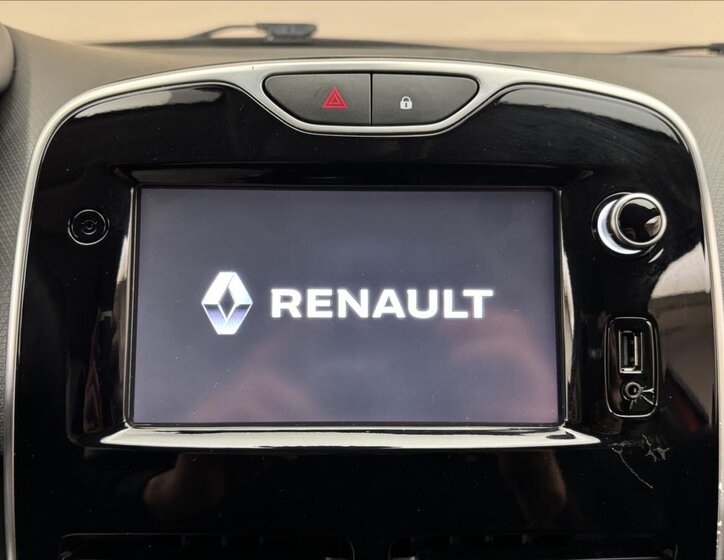 Renault Clio Kombi 1,1 l 54 kw