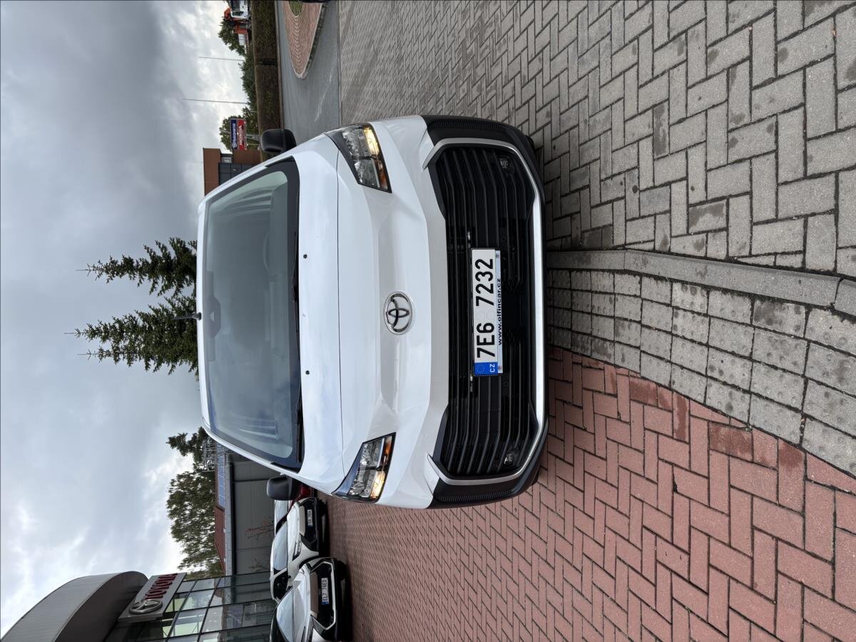 Toyota ProAce Skříň 2,0 l 106 kw
