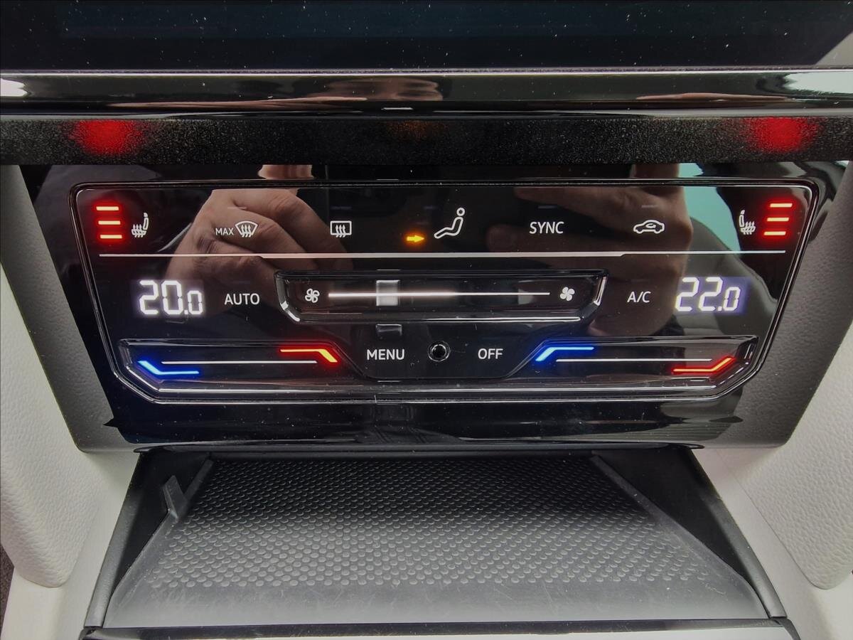 Volkswagen Passat Kombi 2,0 l 110 kw