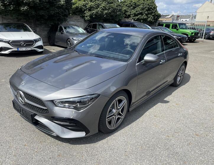 Mercedes-Benz CLA 3
