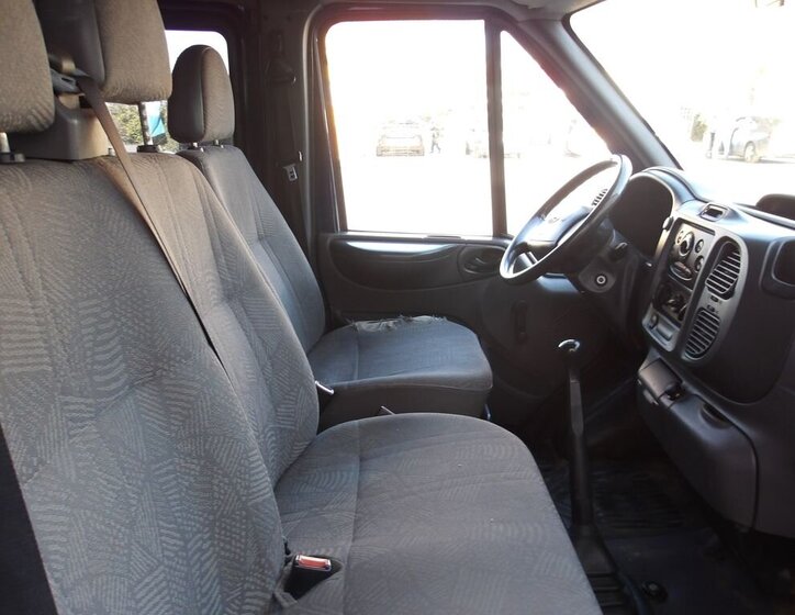 Ford Transit Skříň 2,0 l 62 kw