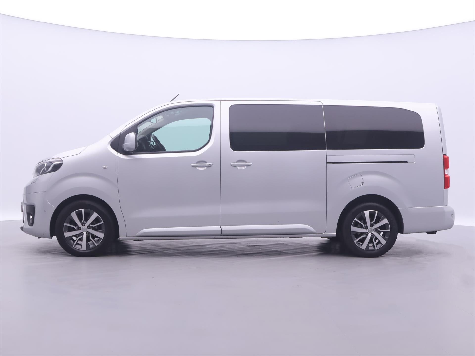 Toyota ProAce Kombi 2,0 l 130 kw