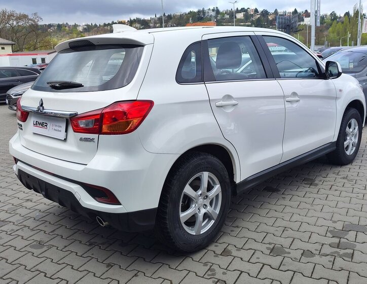 Mitsubishi ASX SUV / Terénní 1,6 l 86 kw