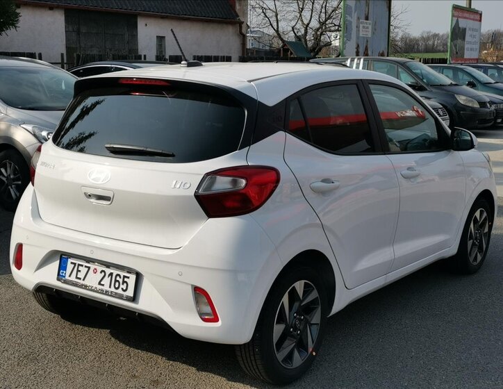 Hyundai i10 Hatchback 1,2 l 57 kw