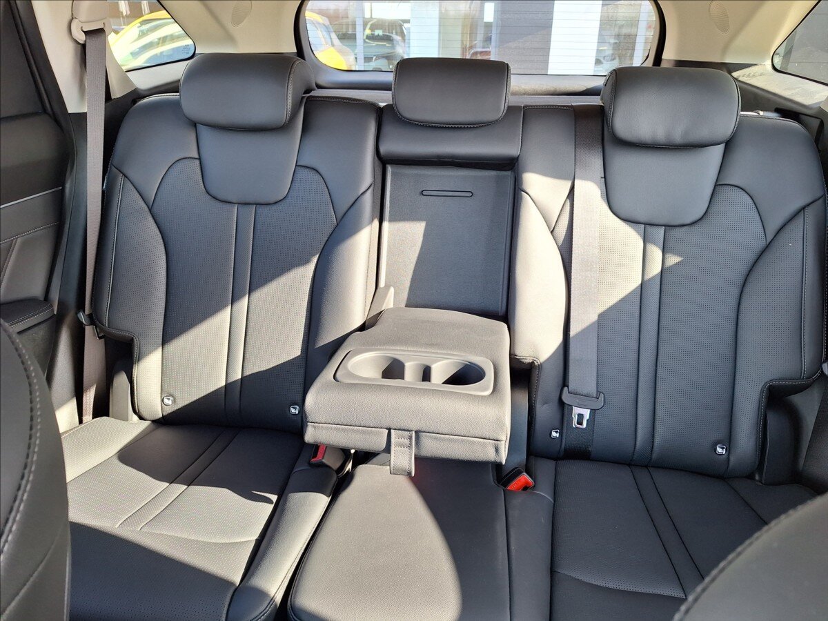 KIA Sorento SUV 2,2 l 142 kw