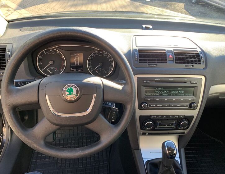Škoda Octavia 12
