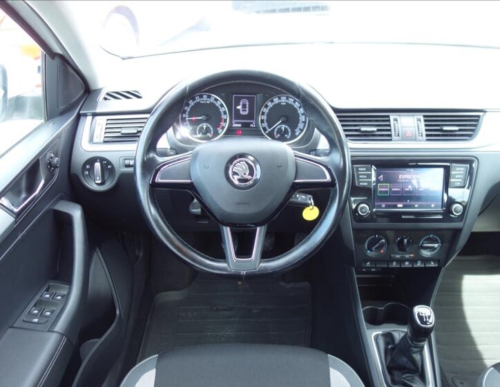 Škoda Rapid Hatchback 1,4 l 66 kw
