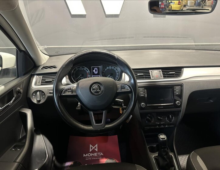 Škoda Rapid Hatchback 999,0 81 kw