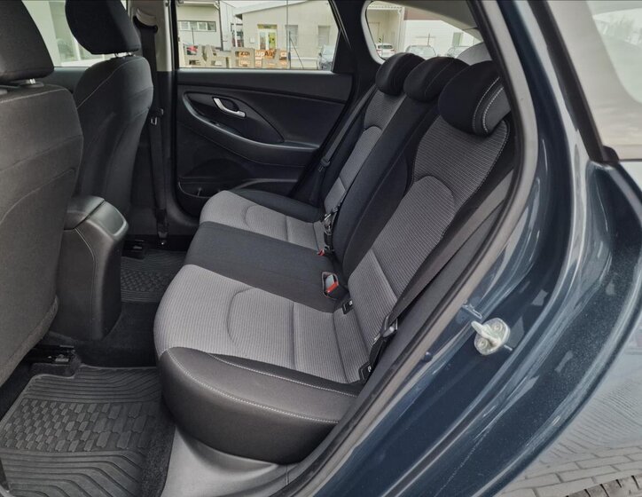 Hyundai i30 Kombi 1,6 l 85 kw