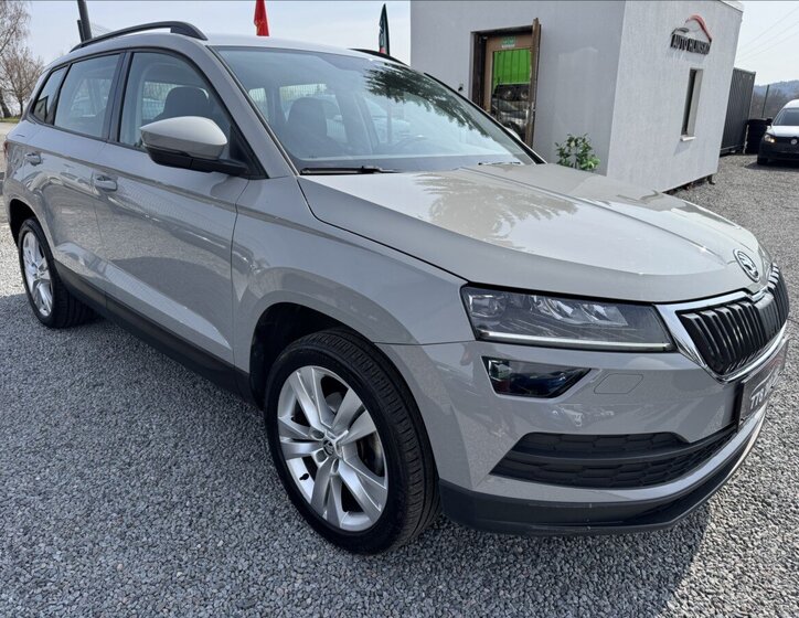 Škoda Karoq Kombi 1,6 l 85 kw