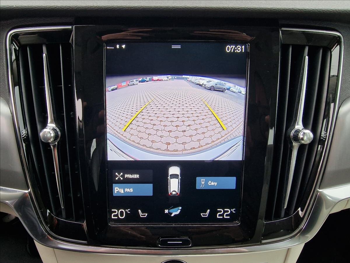 Volvo V90 Kombi 2,0 l 140 kw