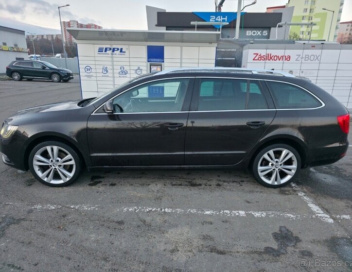 Škoda Superb Kombi 0,0 103 kw