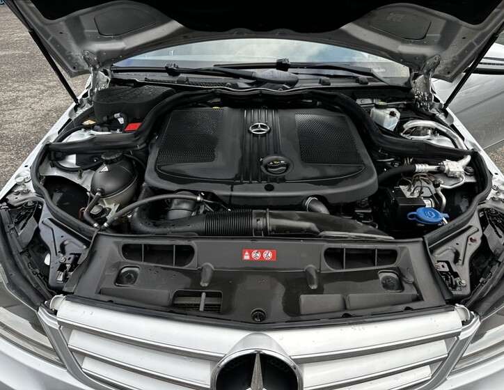 Mercedes-Benz Třídy C 25