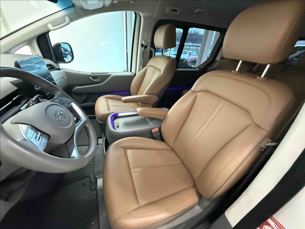 Hyundai Staria MPV 2,2 l 130 kw