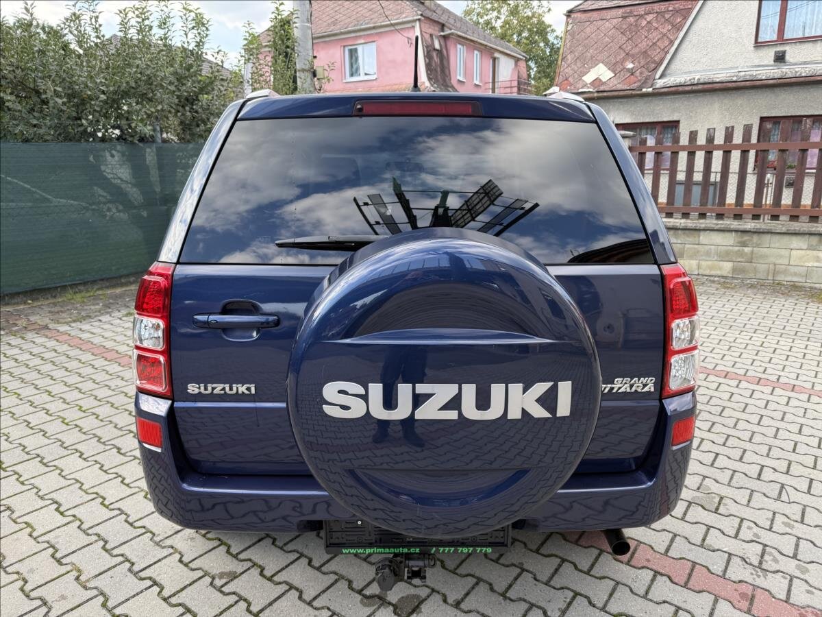 Suzuki Grand Vitara SUV 2,0 l 103 kw