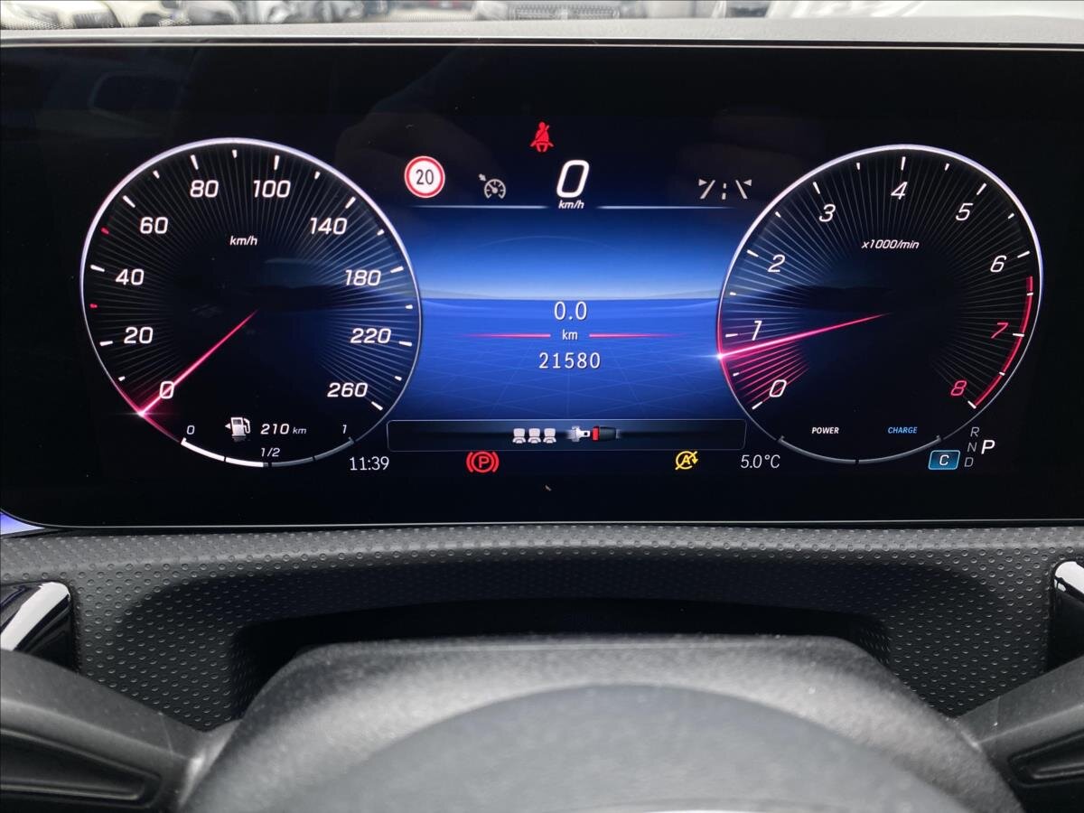 Mercedes-Benz Třídy A Sedan 1,3 l 100 kw