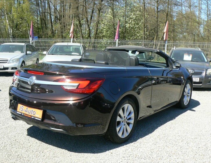 Opel Cascada Kabriolet 1,4 l 103 kw