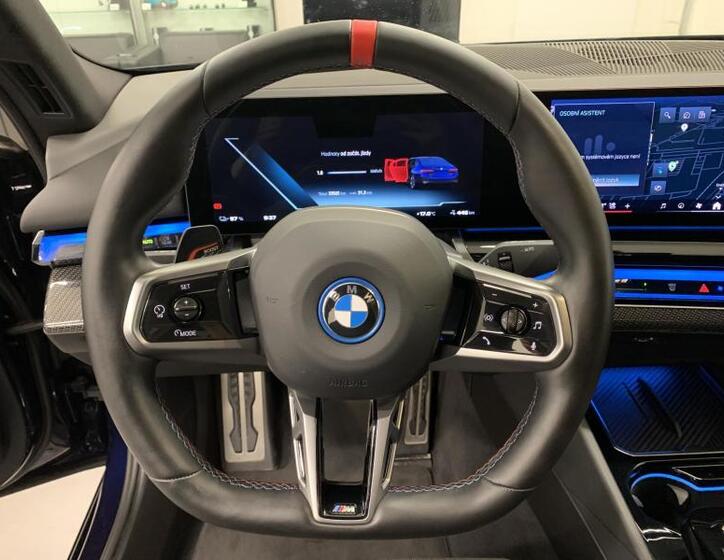BMW i5 10