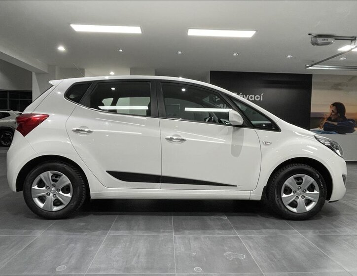 Hyundai ix20 MPV 1,4 l 66 kw