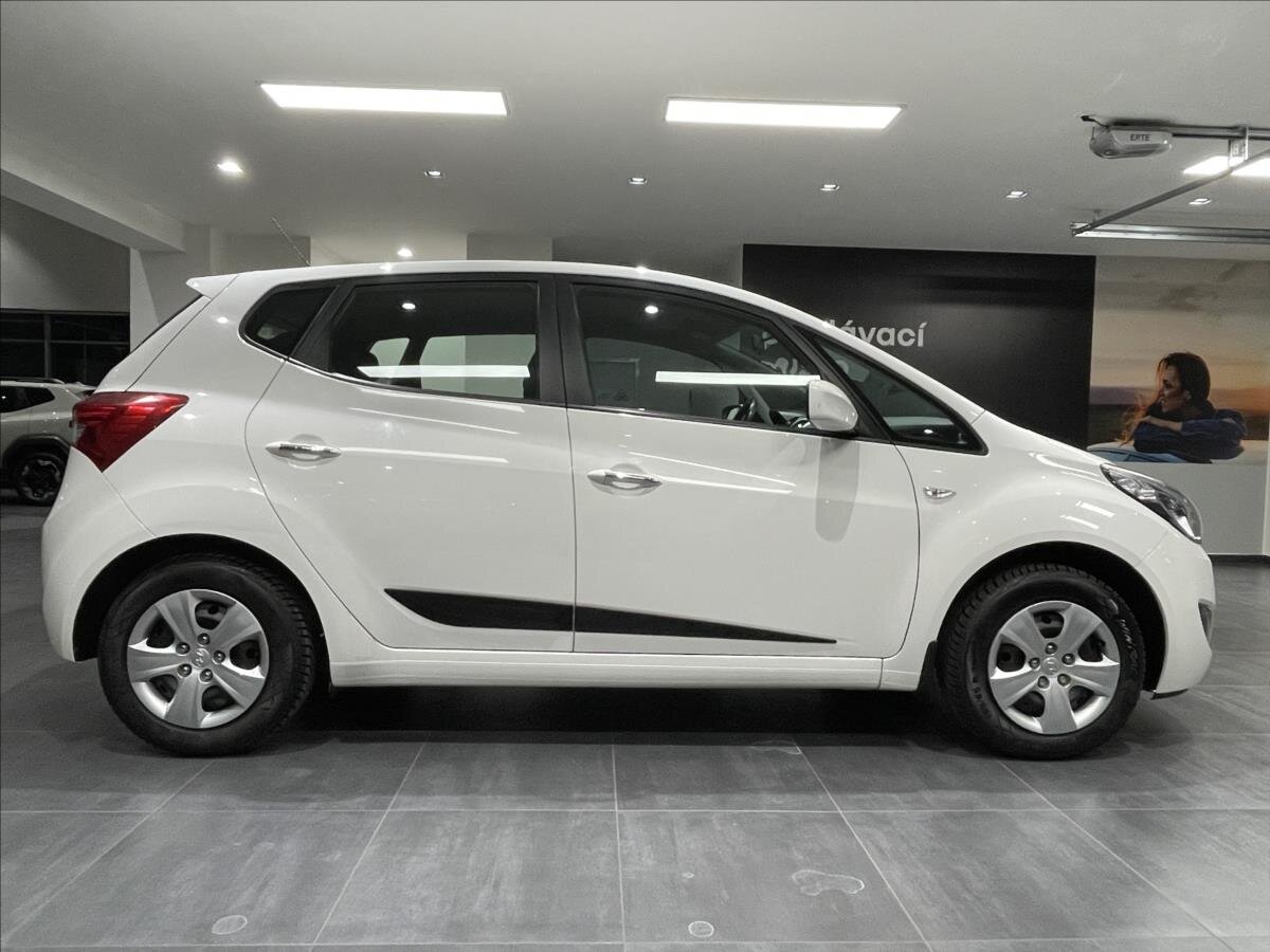 Hyundai ix20 MPV 1,4 l 66 kw