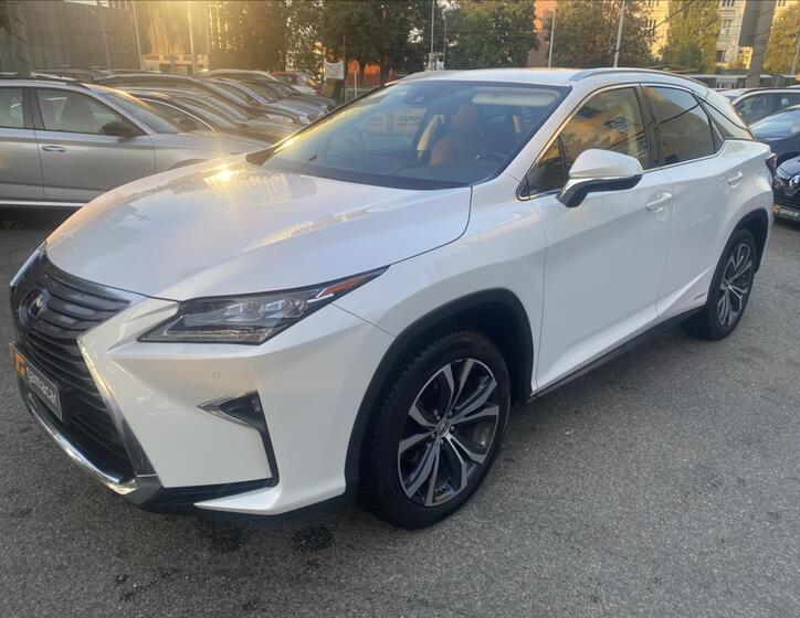 Lexus RX 4