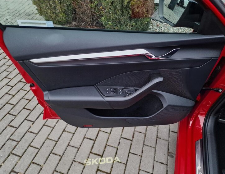 Škoda Octavia Liftback 2,0 l 110 kw