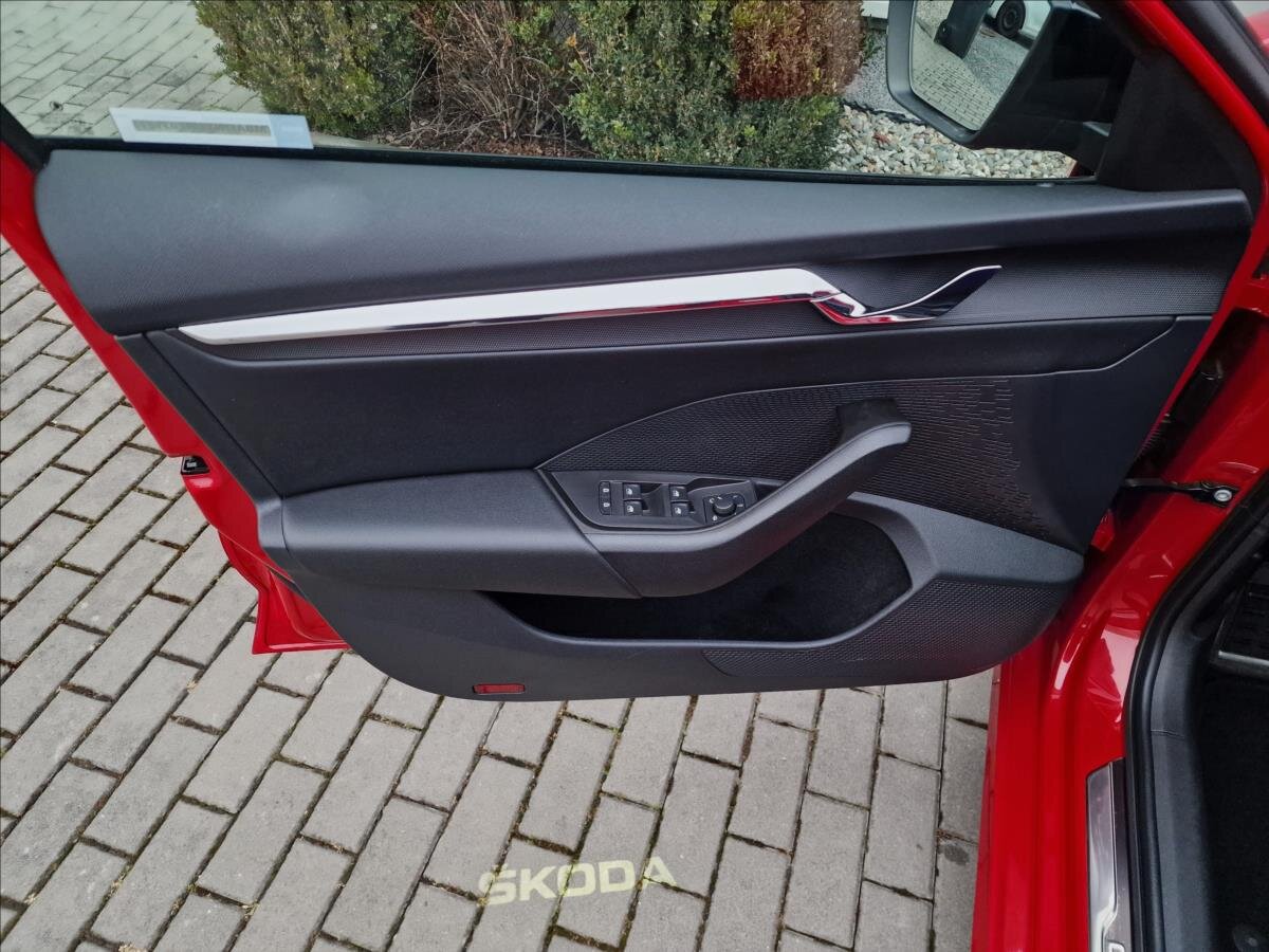 Škoda Octavia Liftback 2,0 l 110 kw