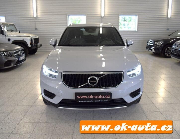 Volvo XC40 SUV 2,0 l 120 kw