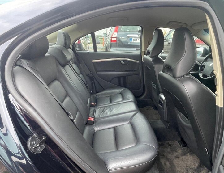 Volvo S80 Sedan / Limuzína 2,4 l 120 kw